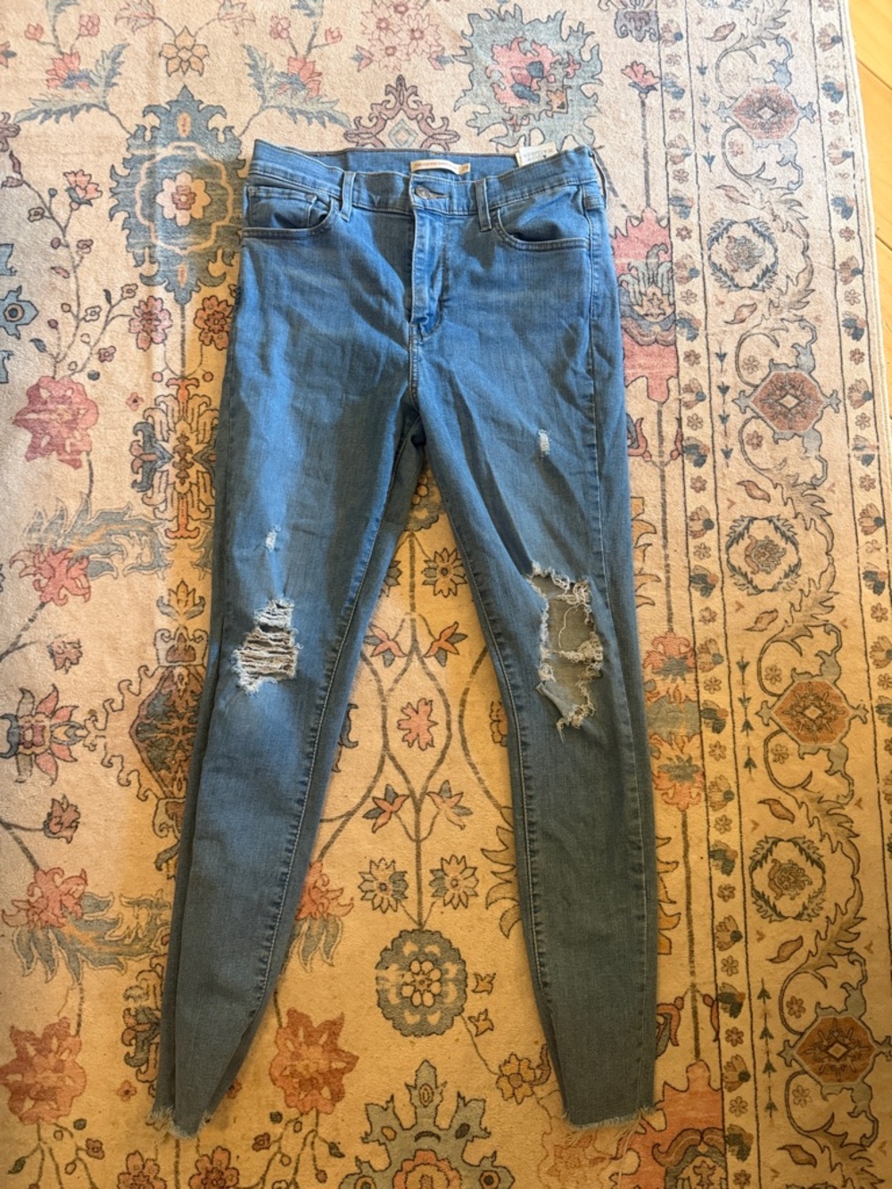 Levi's Ripped Light Blue Women’s Skinny Jeans